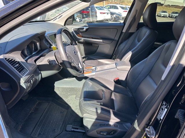Used 2017 Volvo XC60 T5 Inscription w/ Advanced Package image 12