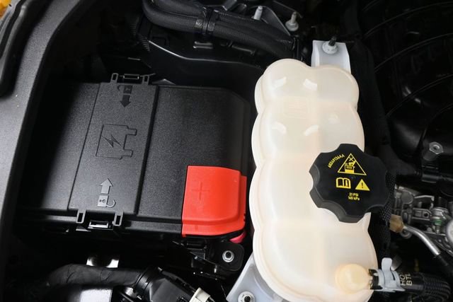 Used 2022 Jeep Grand Cherokee Limited RWD image 38