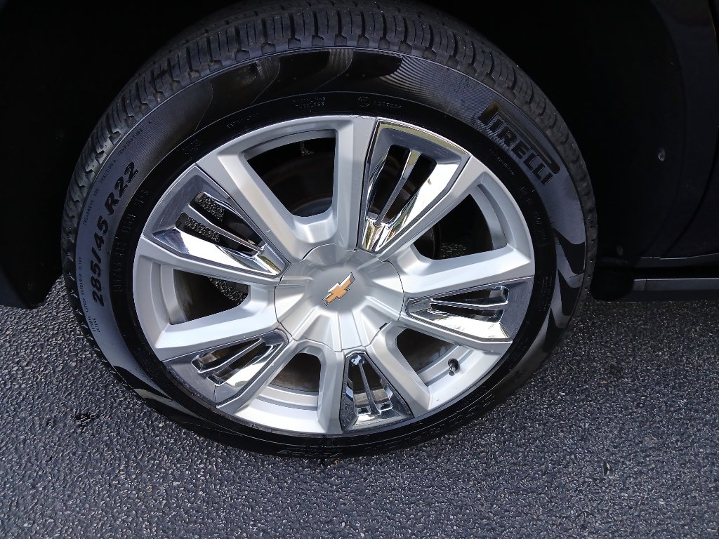Used 2021 Chevrolet Tahoe High Country image 17