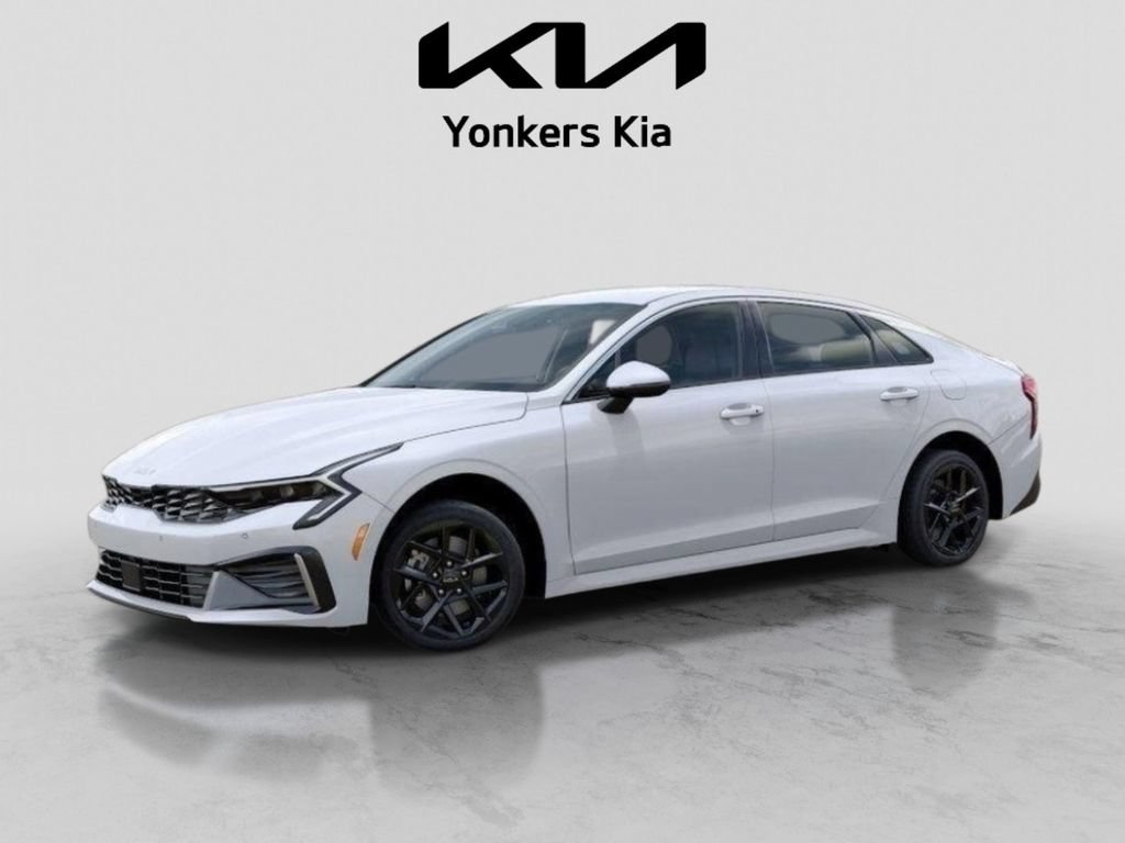 Used 2026 Kia K5 LXS FWD image 3