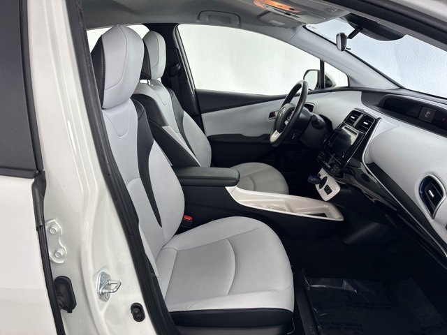 Used 2017 Toyota Prius Three Touring image 21