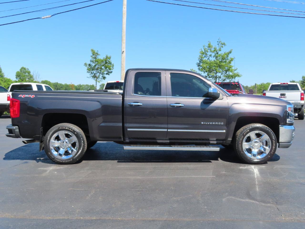 Used 2016 Chevrolet Silverado 1500 LTZ w/ Sport Package AWD/4WD image 7