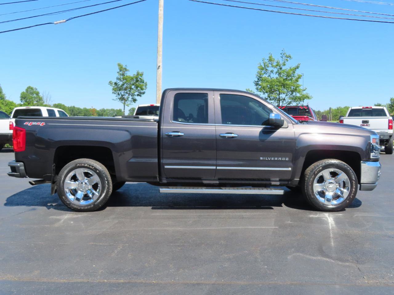 Used 2016 Chevrolet Silverado 1500 LTZ w/ Sport Package AWD/4WD image 7