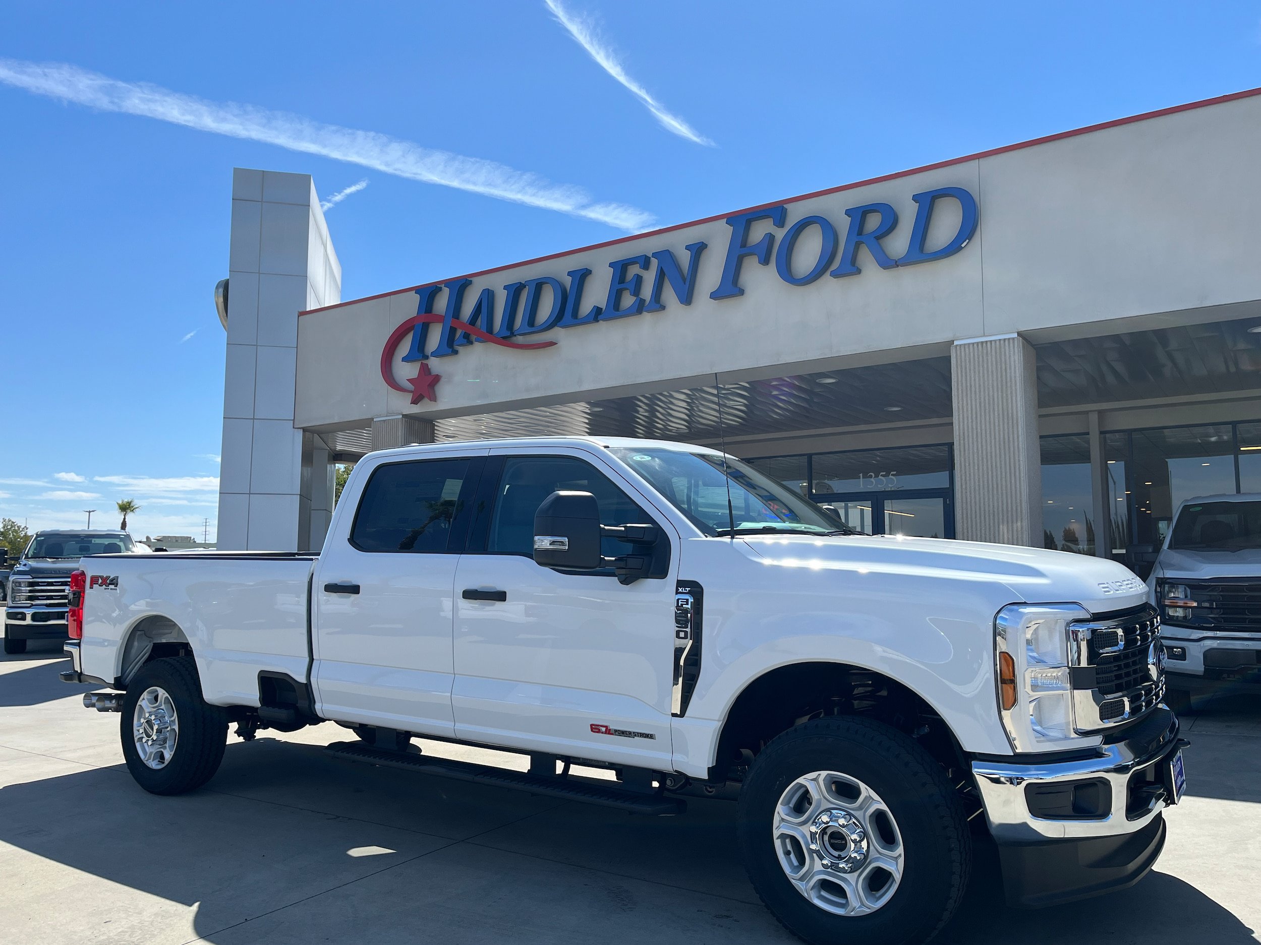 New 2026 Ford F350 XLT w/ 360-Degree Camera Package