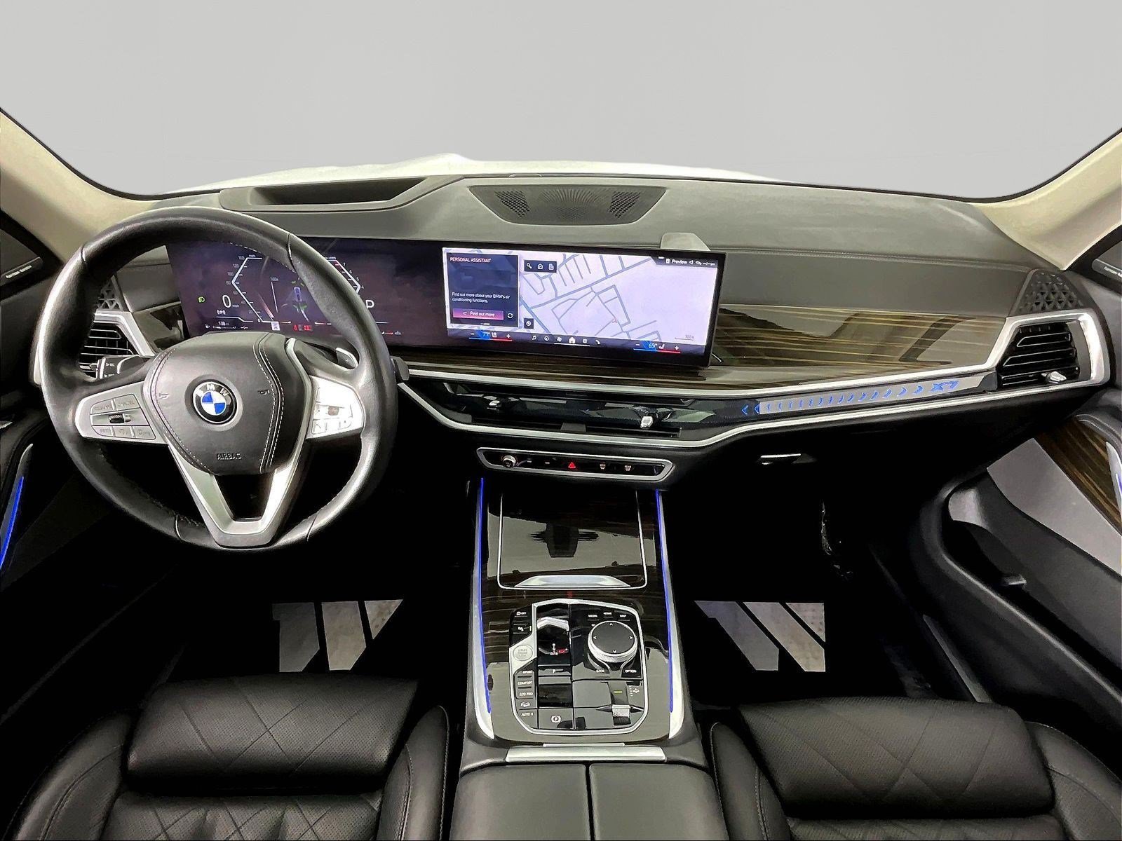 Used 2024 BMW X7 xDrive40i AWD/4WD image 16