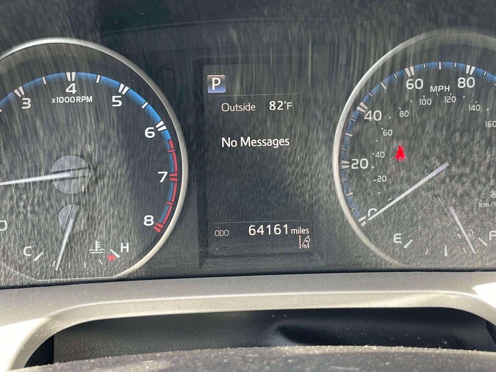 Used 2018 Toyota RAV4 LE w/ All Weather Liner Package AWD/4WD image 25