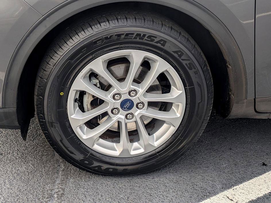 Used 2022 Ford Escape SE image 10