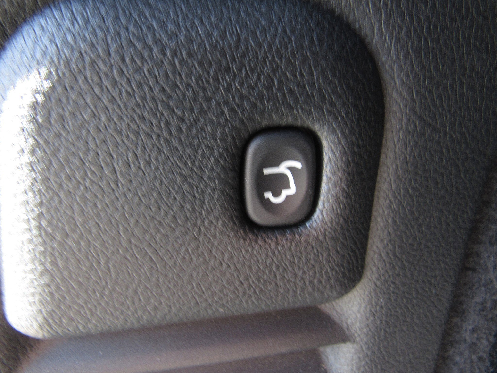 Used 2025 Dodge Durango GT image 14