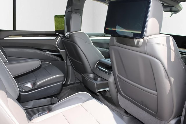 New 2025 Cadillac Escalade Premium Luxury w/ Touring Package image 22