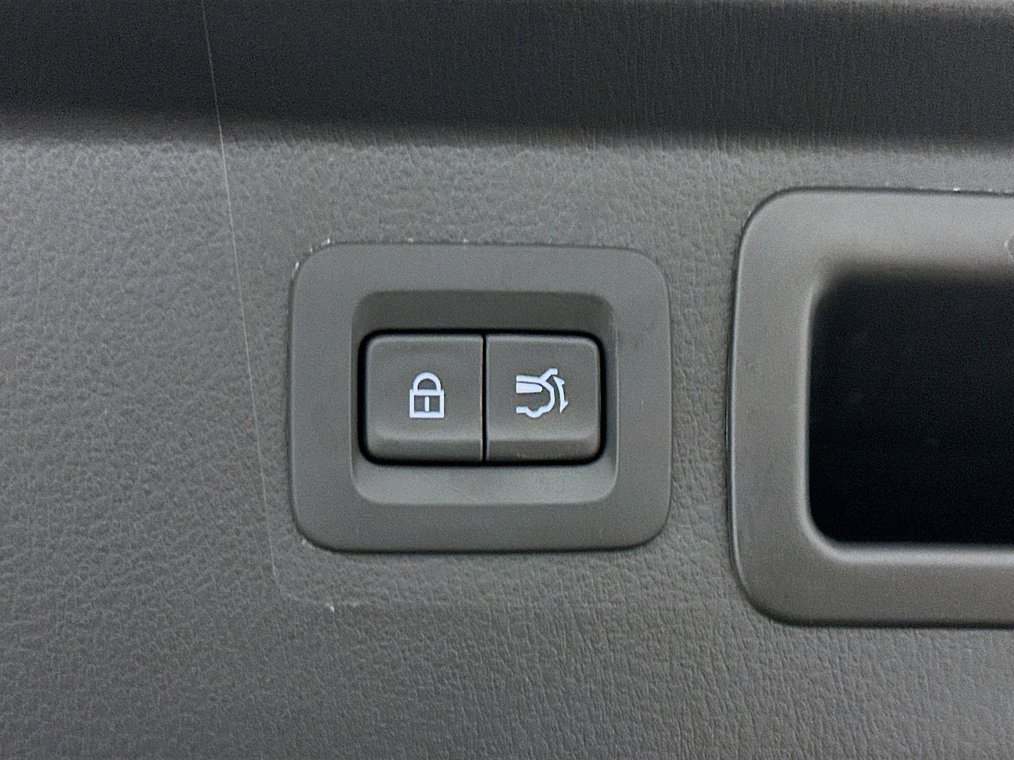 Used 2025 MAZDA CX-50 AWD 2.5 S w/ Premium Plus Pkg image 32