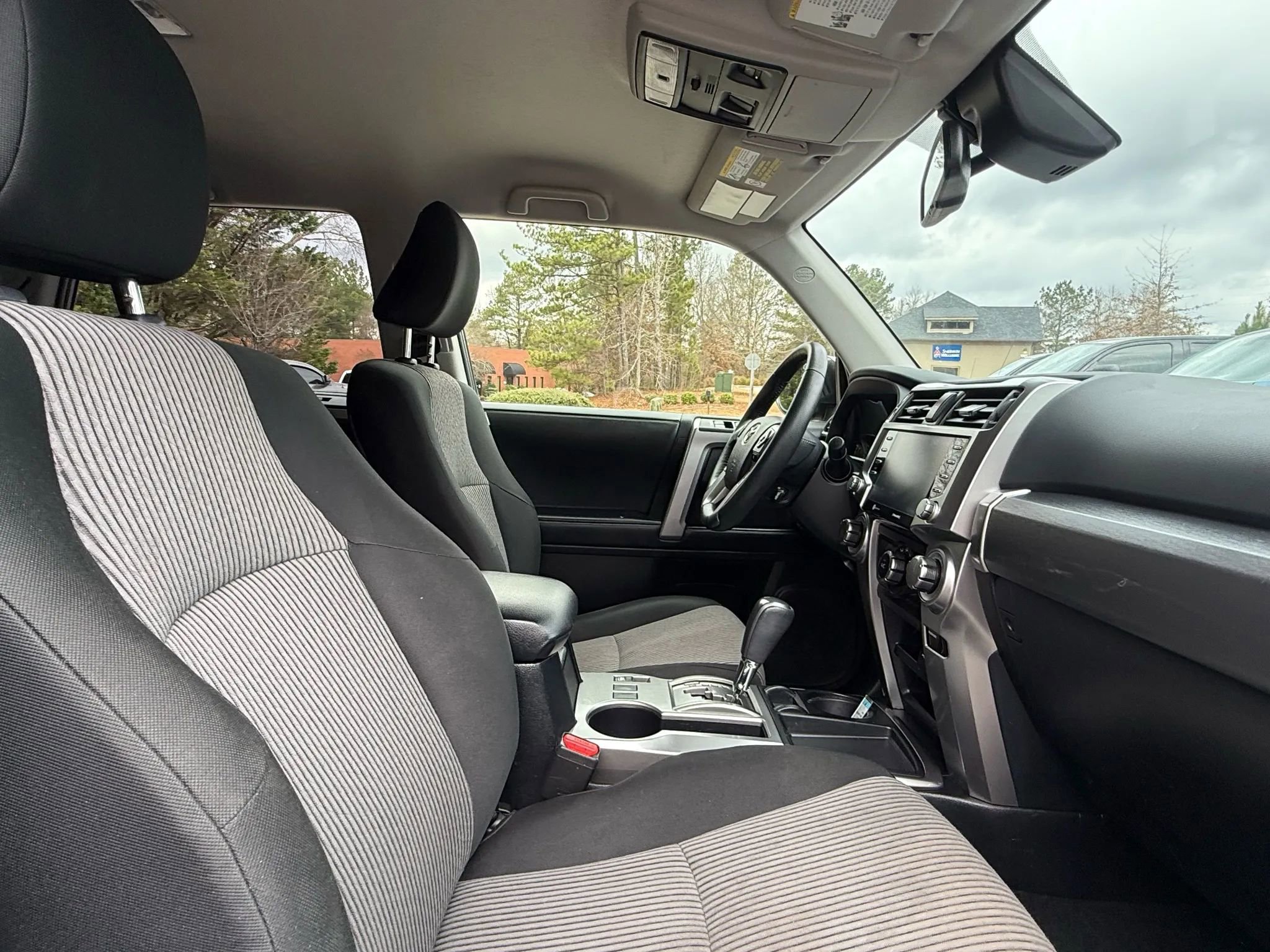 Used 2022 Toyota 4Runner SR5 image 26