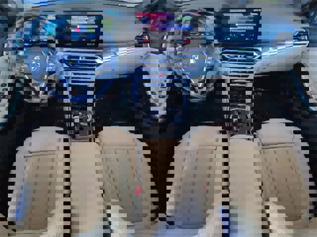 Used 2023 BMW 330e xDrive w/ Driving Assistance Package image 16