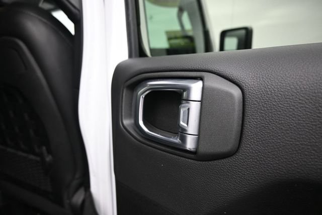 Used 2022 Jeep Wrangler Unlimited Rubicon 4xe w/ Cold Weather Group AWD/4WD image 41