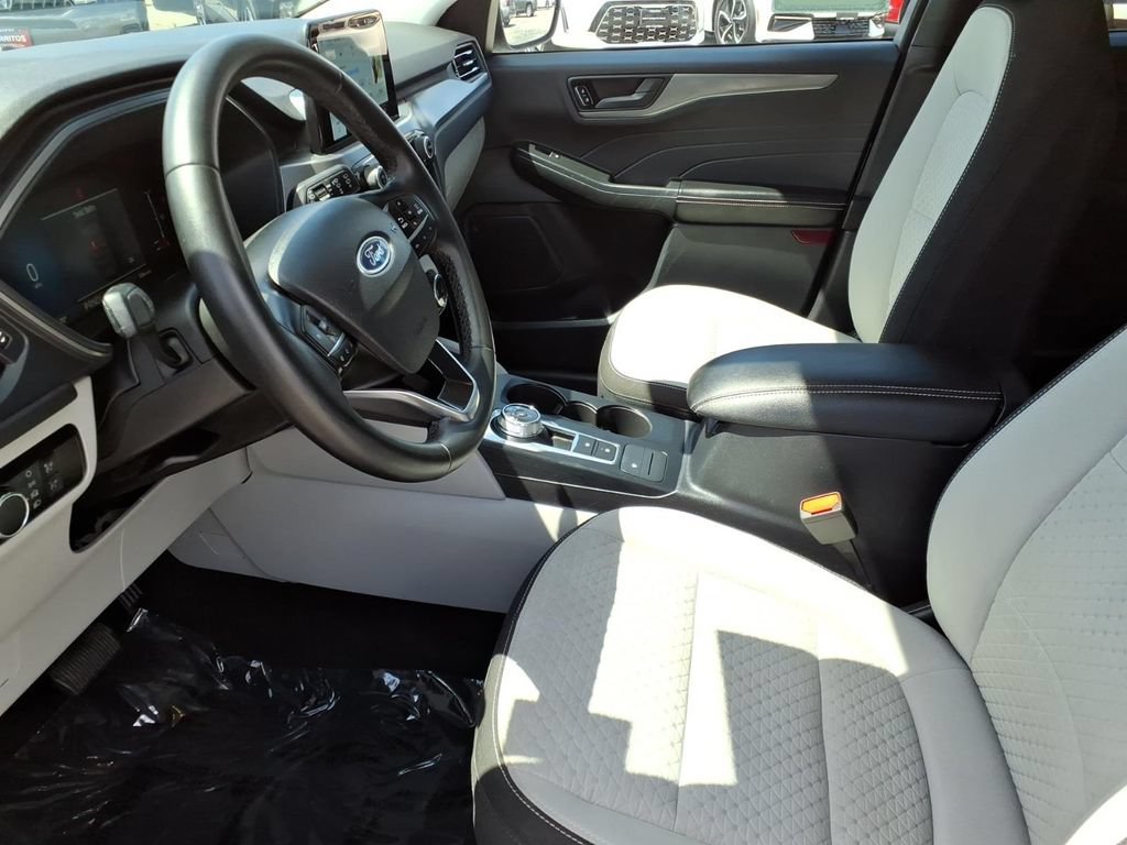 Used 2023 Ford Escape Active FWD image 14