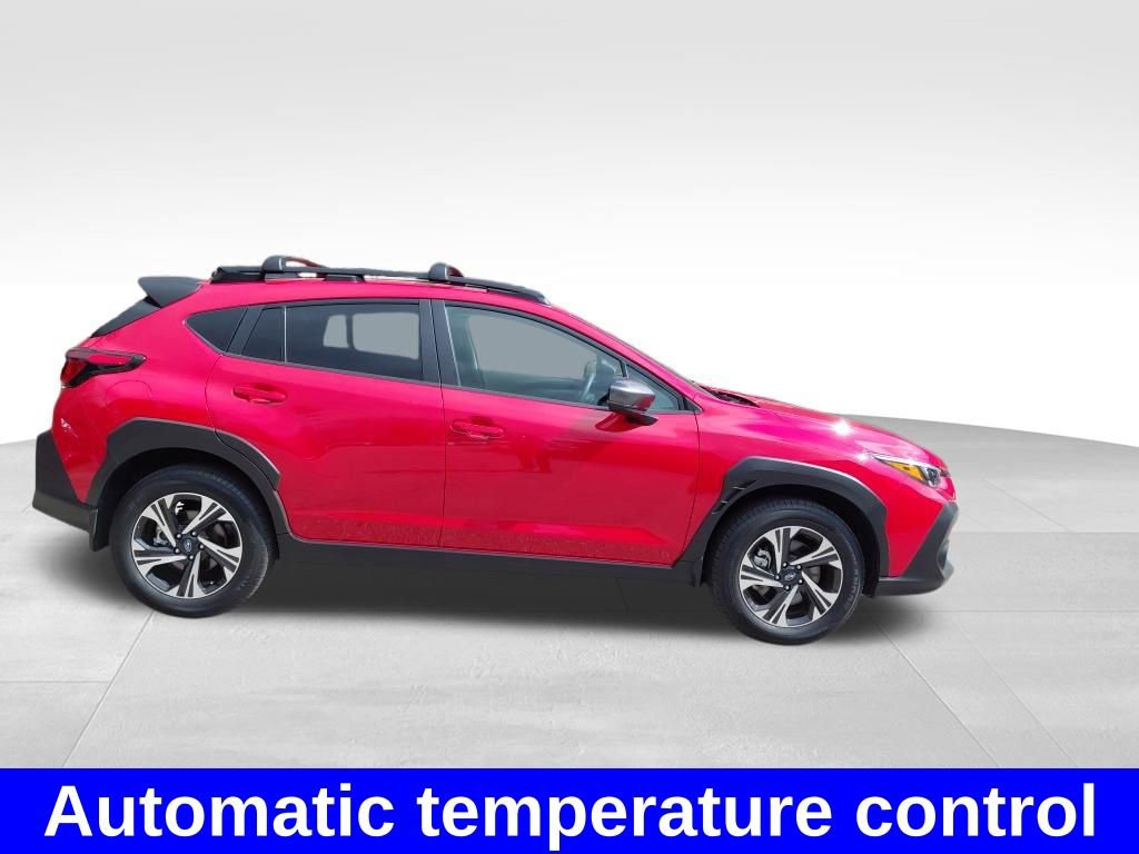 Used 2025 Subaru Crosstrek 2.0i Premium image 8