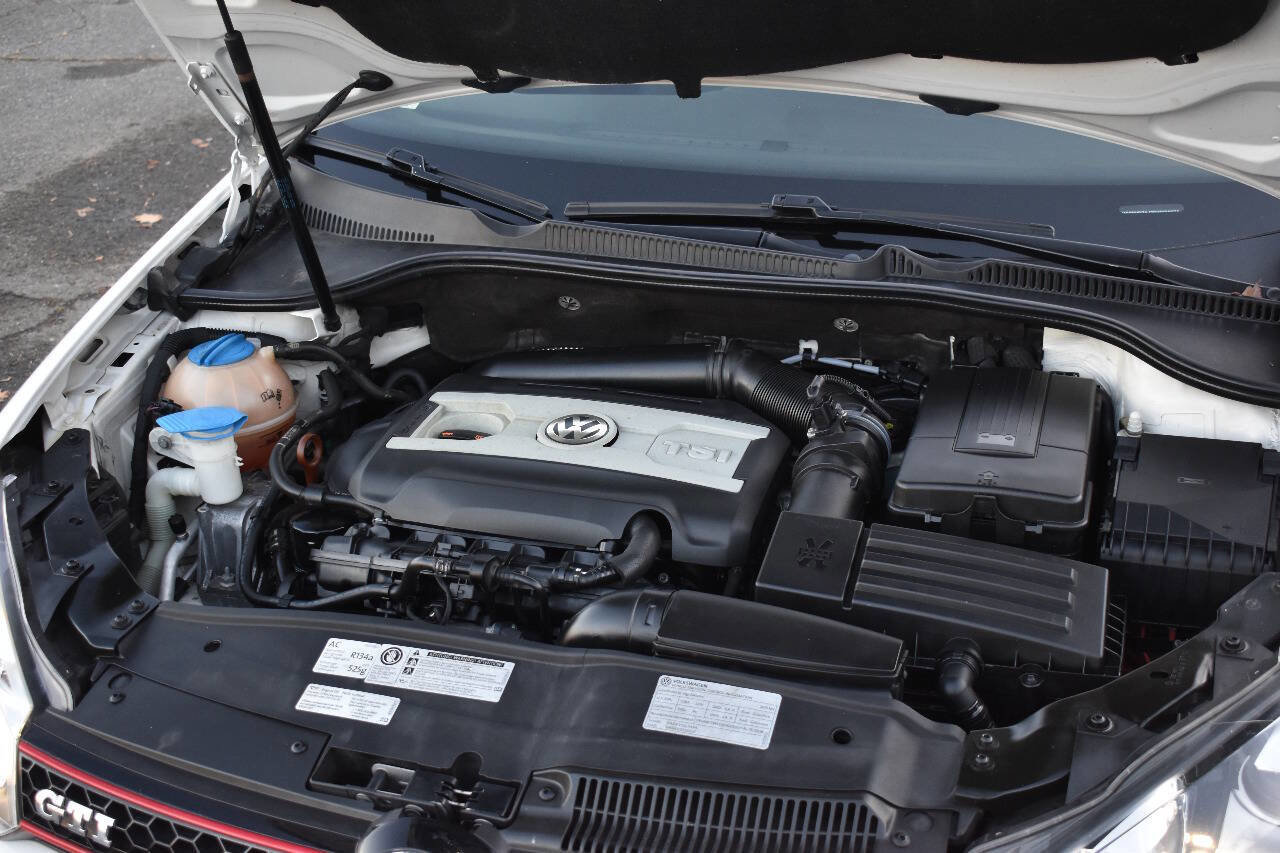 Used 2013 Volkswagen GTI Autobahn image 33