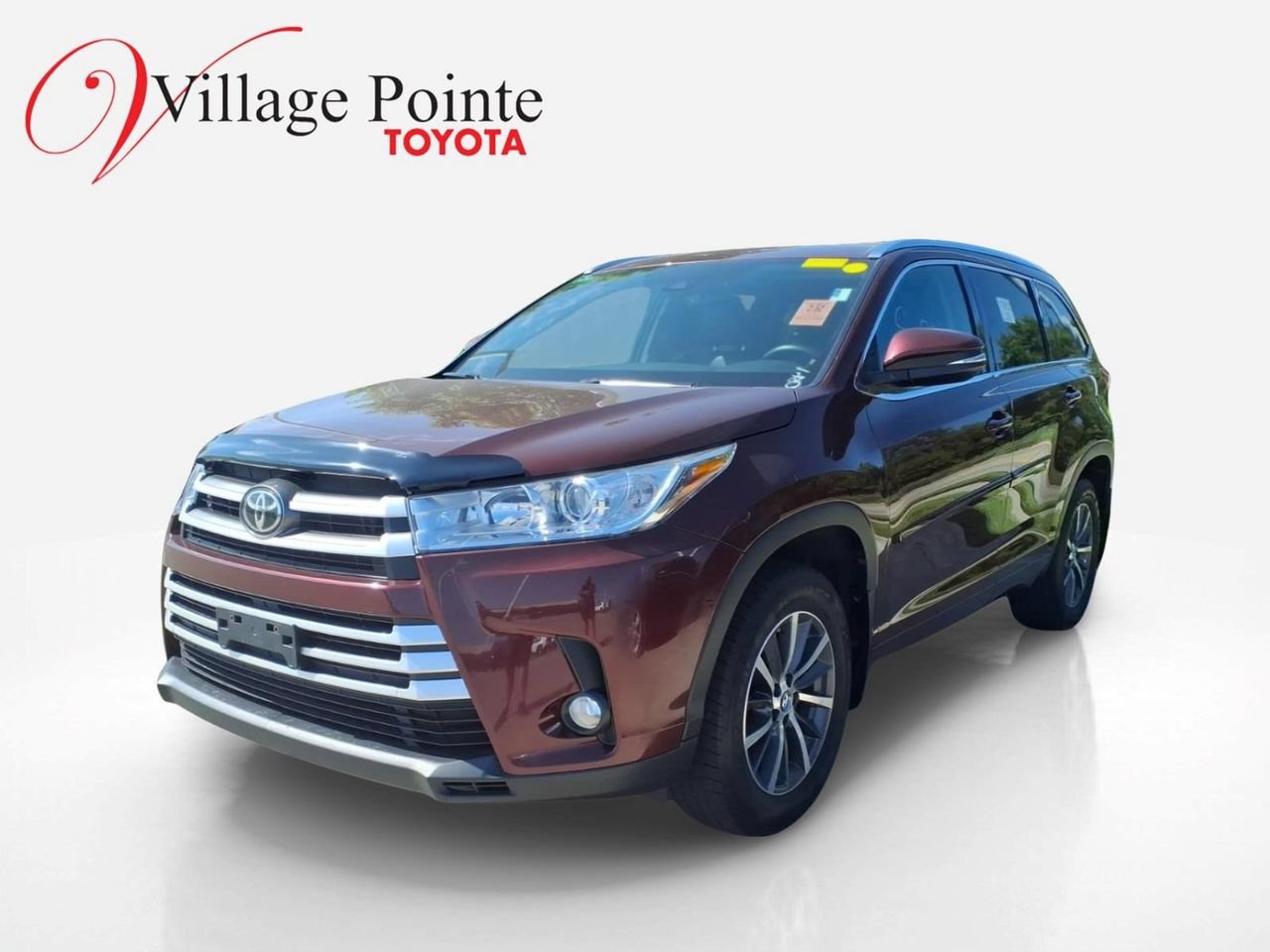 Used 2017 Toyota Highlander XLE AWD/4WD image 1