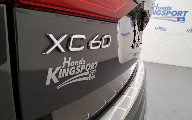 Used 2022 Volvo XC60 B5 Inscription w/ Advanced Package image 39