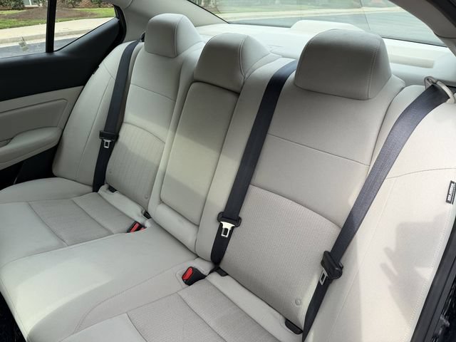 Used 2023 Nissan Altima 2.5 SV w/ SV Premium Package FWD image 26