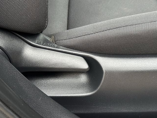 Used 2024 Toyota Corolla LE FWD image 29