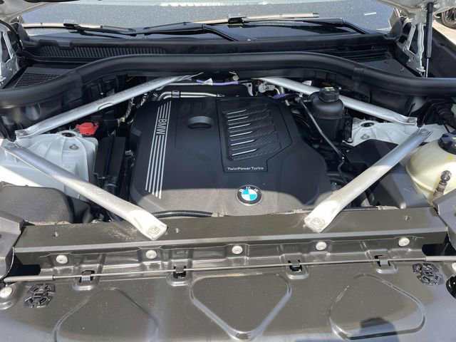 Used 2023 BMW X5 xDrive40i image 14