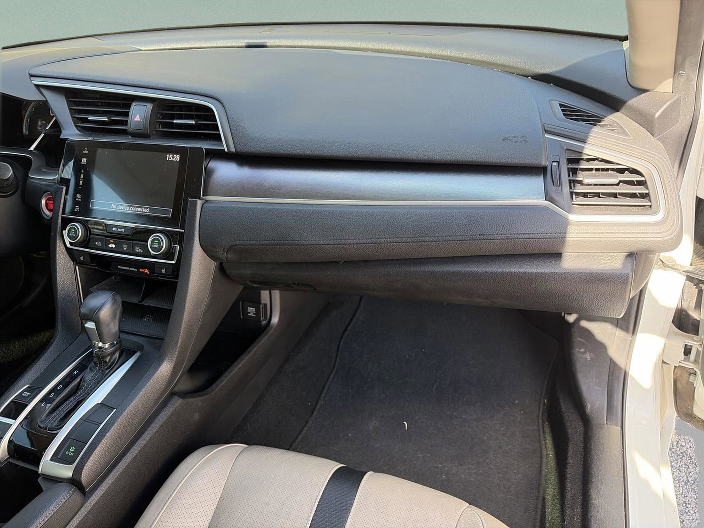 Used 2018 Honda Civic EX-L image 21