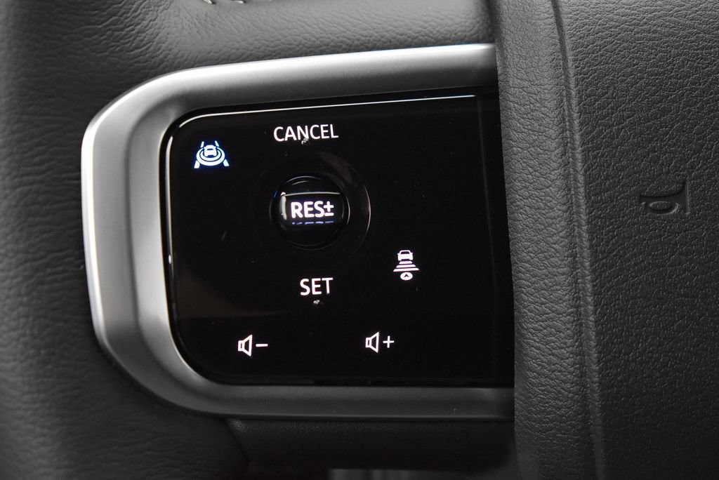 New 2026 Nissan Armada SL w/ Captain's Chari Seat Package AWD/4WD image 18