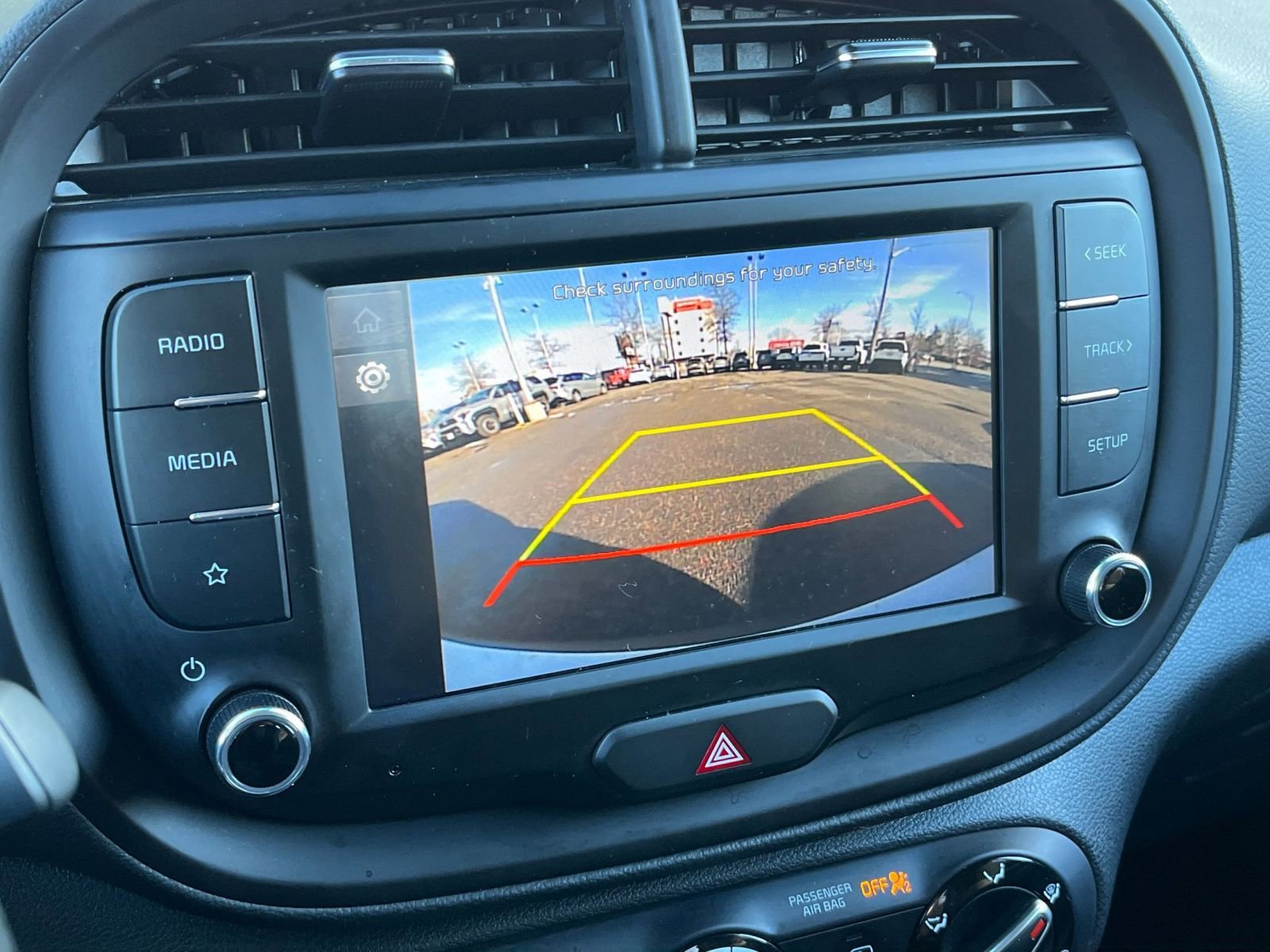 Used 2025 Kia Soul LX w/ LX Technology Package image 17