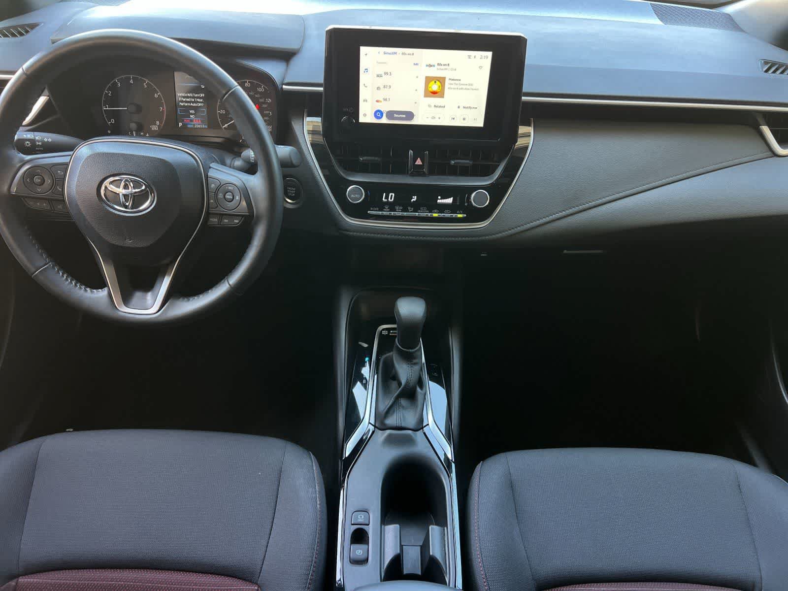 Used 2025 Toyota Corolla SE FWD video 4