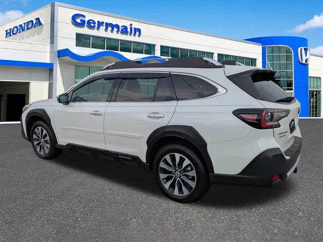 Used 2025 Subaru Outback Touring XT w/ Tech Package 3 AWD/4WD image 7