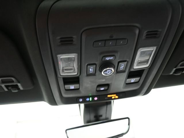 Used 2021 Chevrolet Tahoe Premier w/ Premium Package image 12