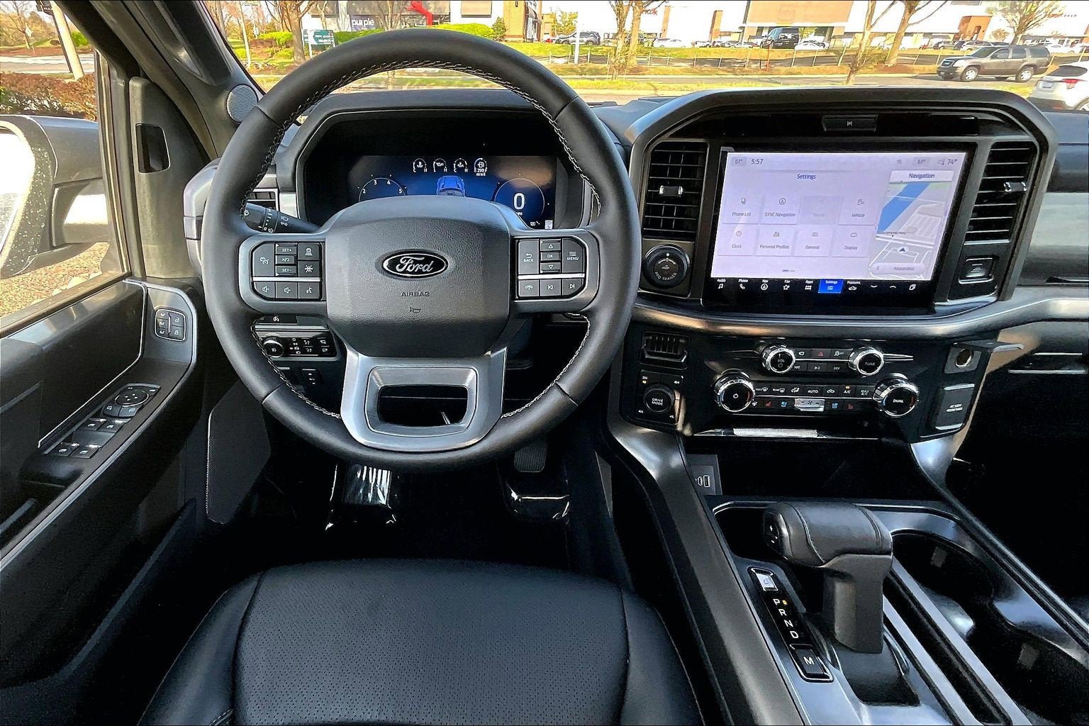 Used 2025 Ford F150 Lariat AWD/4WD image 5