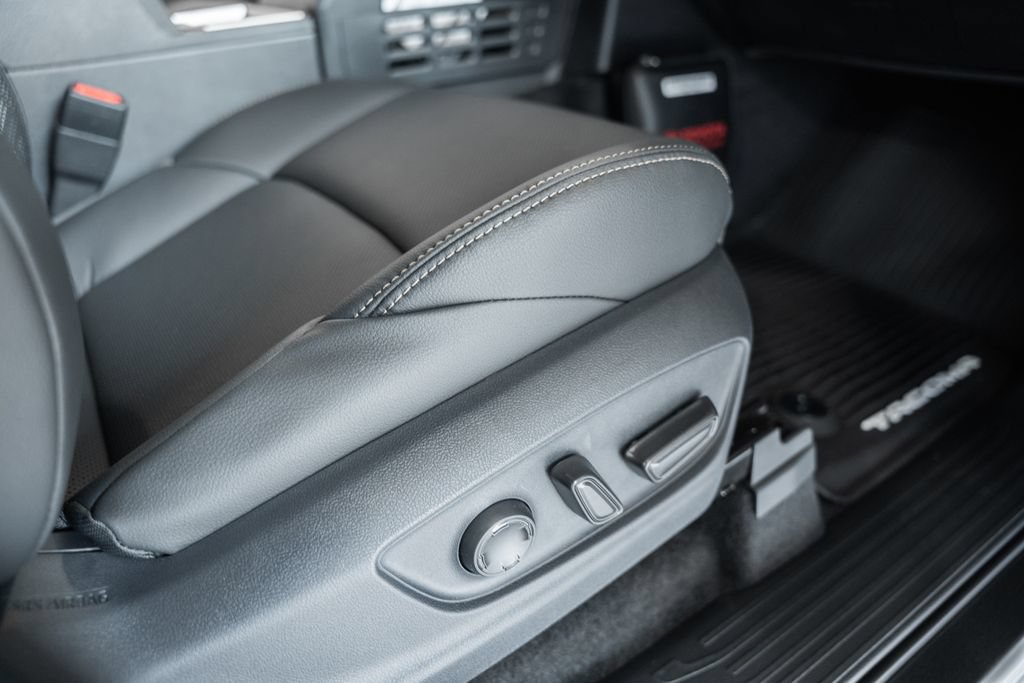 New 2026 Toyota Tacoma Limited AWD/4WD image 35