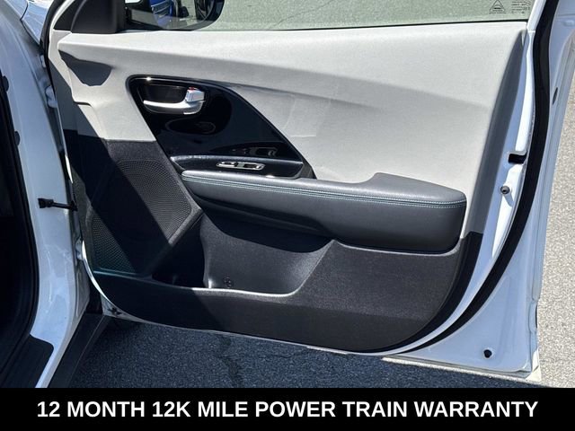 Used 2019 Kia Niro EX image 8