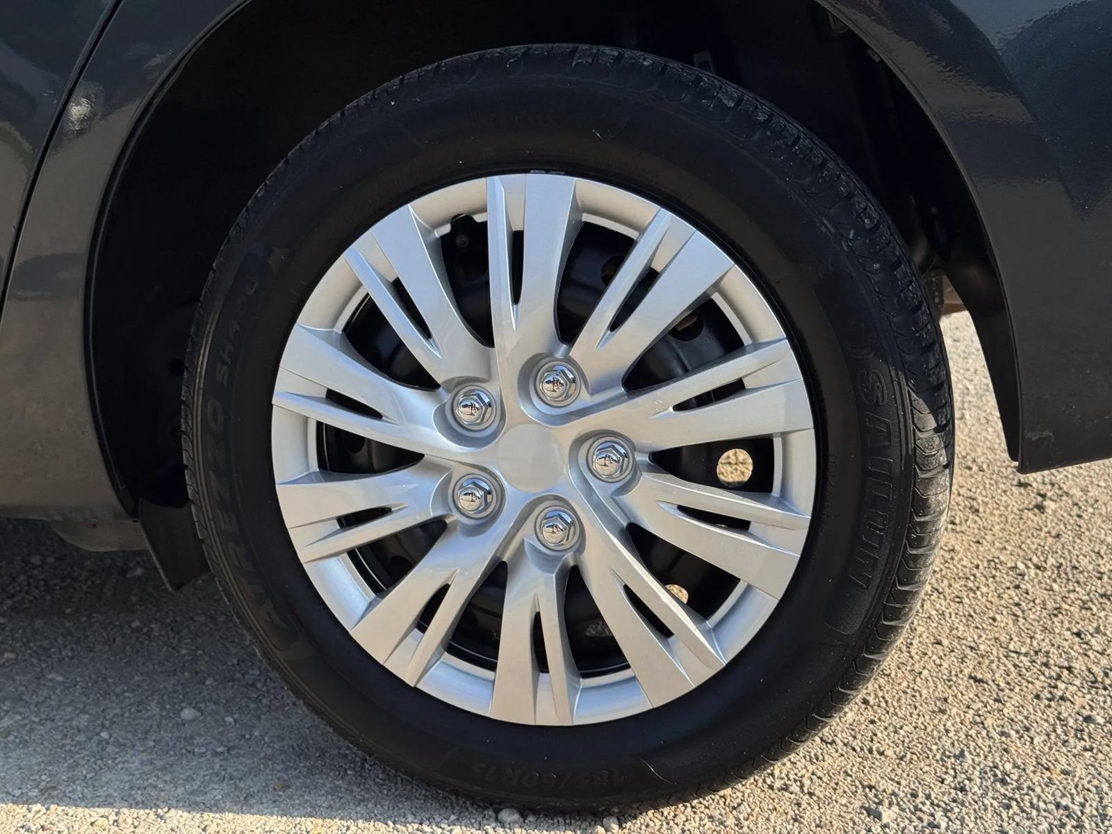 Used 2007 Toyota Yaris S FWD image 16