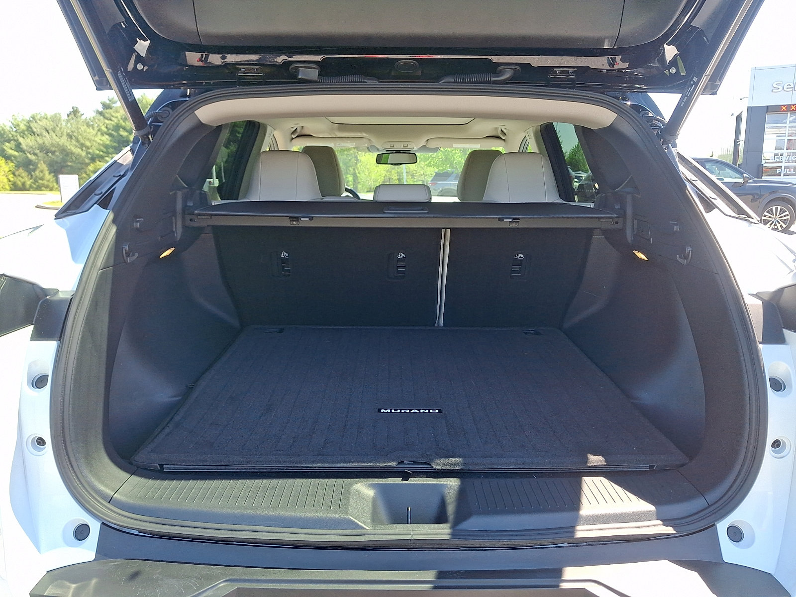 Certified 2025 Nissan Murano SL w/ Cargo Package image 29