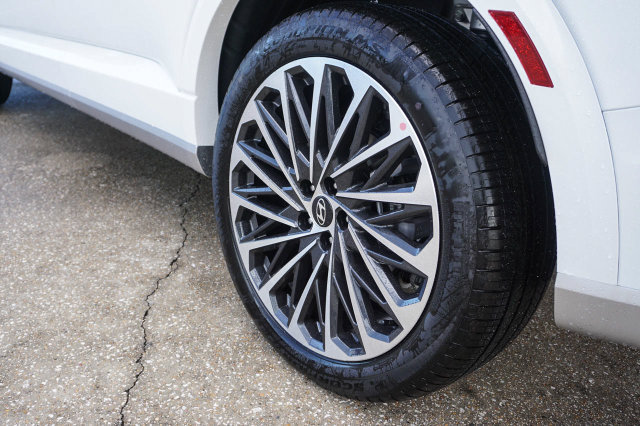 New 2027 Hyundai Palisade Calligraphy FWD image 12