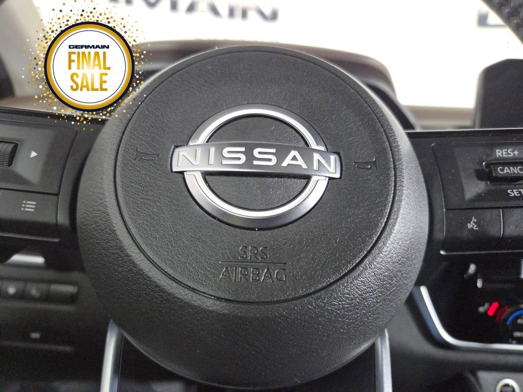 Used 2022 Nissan Rogue Platinum w/ Head-Up Display Package image 19
