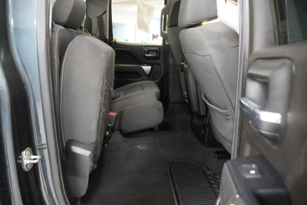 Used 2019 Chevrolet Silverado 1500 LT w/ All Star Edition AWD/4WD image 29