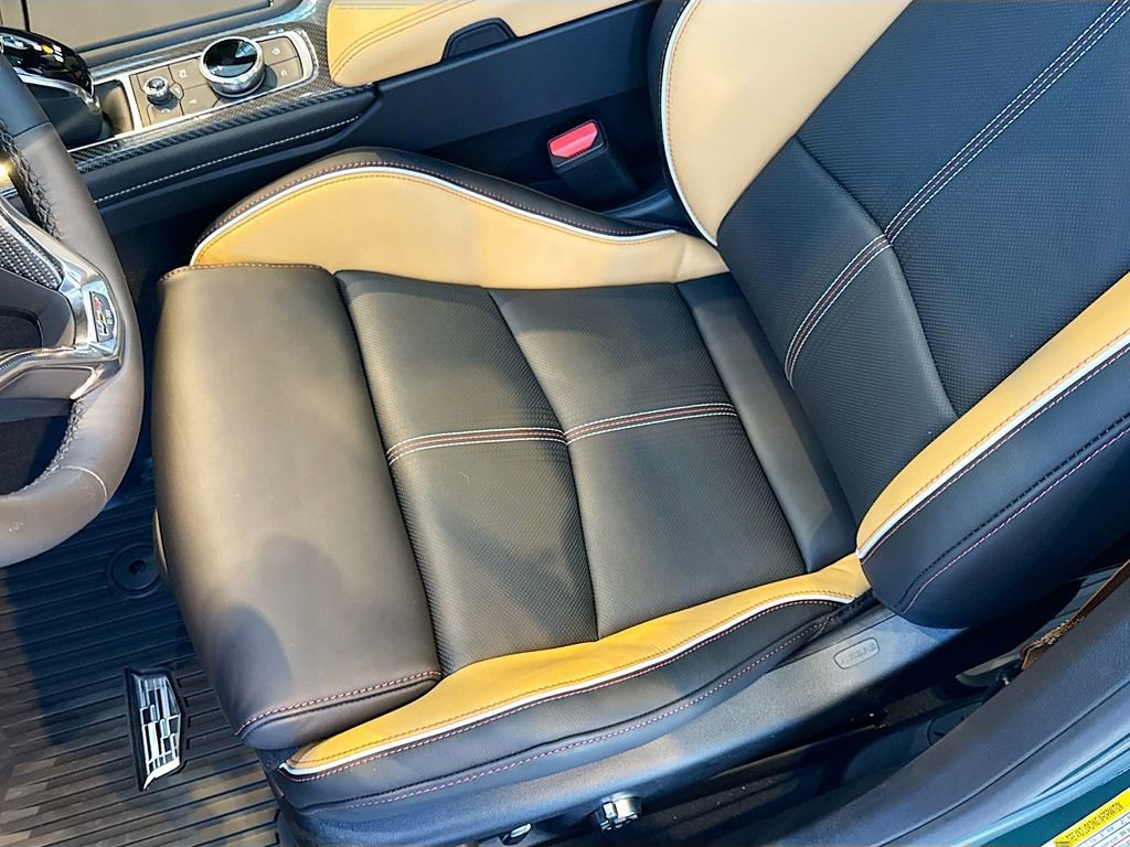 New 2026 Cadillac CT5 V Blackwing w/ Carbon Fiber 2 Package image 18