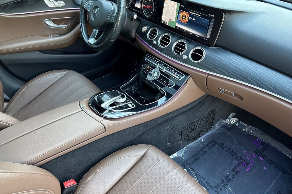 Used 2017 Mercedes-Benz E 300 image 15