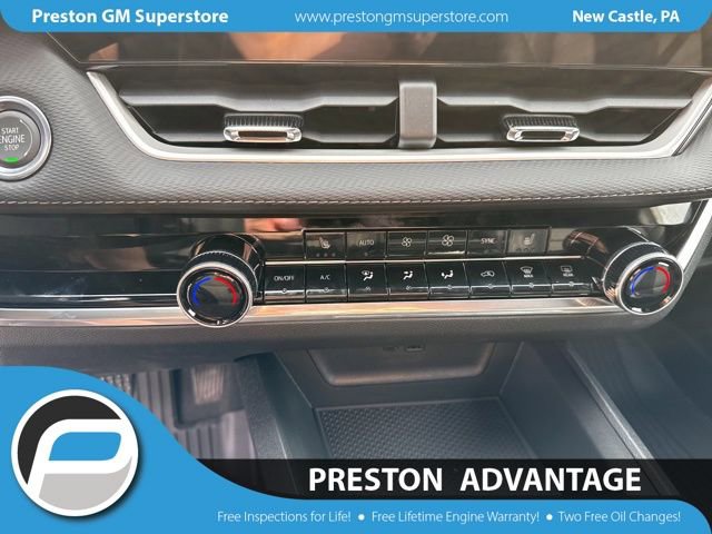 New 2026 Chevrolet Equinox LT w/ Convenience Package II image 12