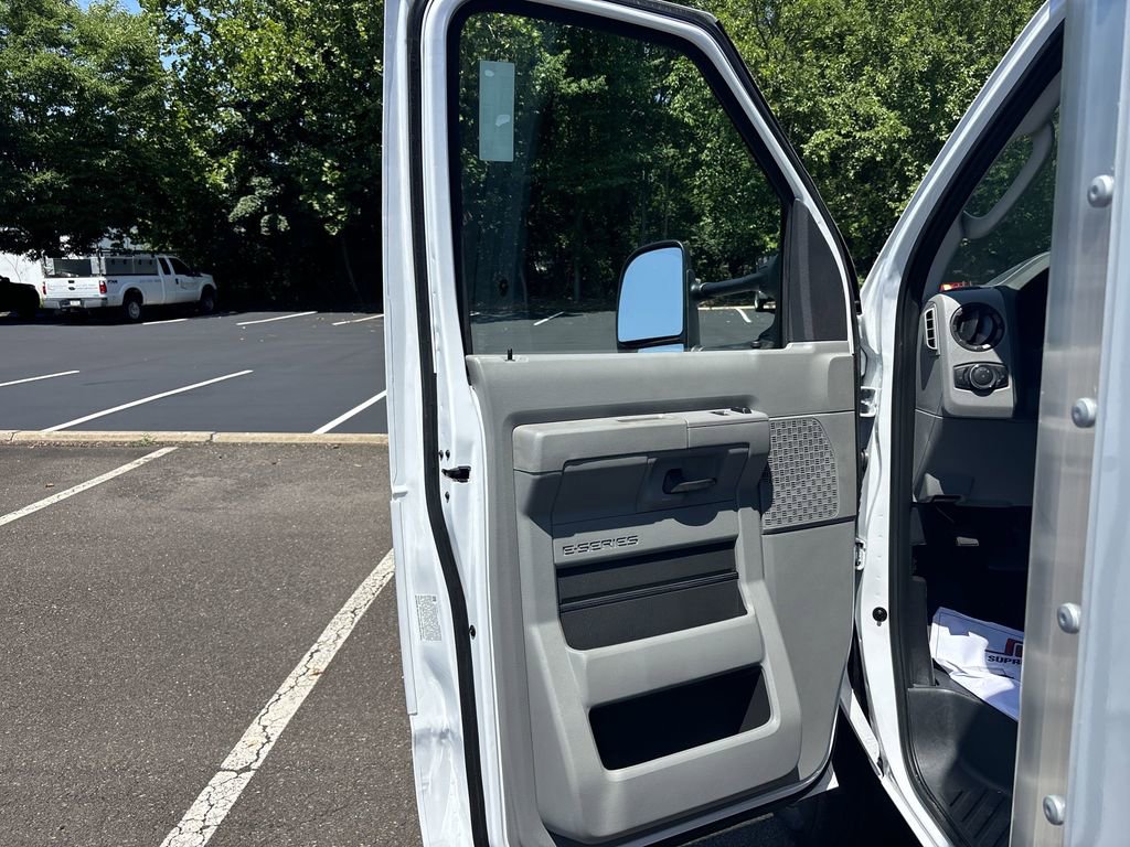 New 2025 Ford E-450 and Econoline 450 Super Duty w/ Power Equipment Group image 13