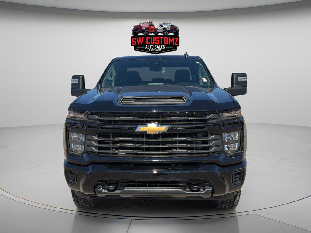Used 2024 Chevrolet Silverado 2500 Custom w/ Custom Convenience Package