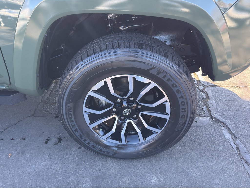 Used 2021 Toyota Tacoma TRD Sport image 9