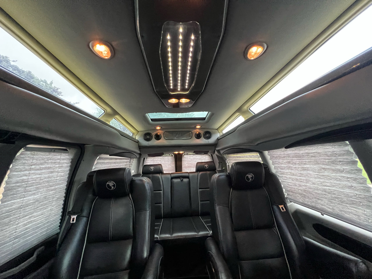 Used 2018 GMC Savana 3500 image 46