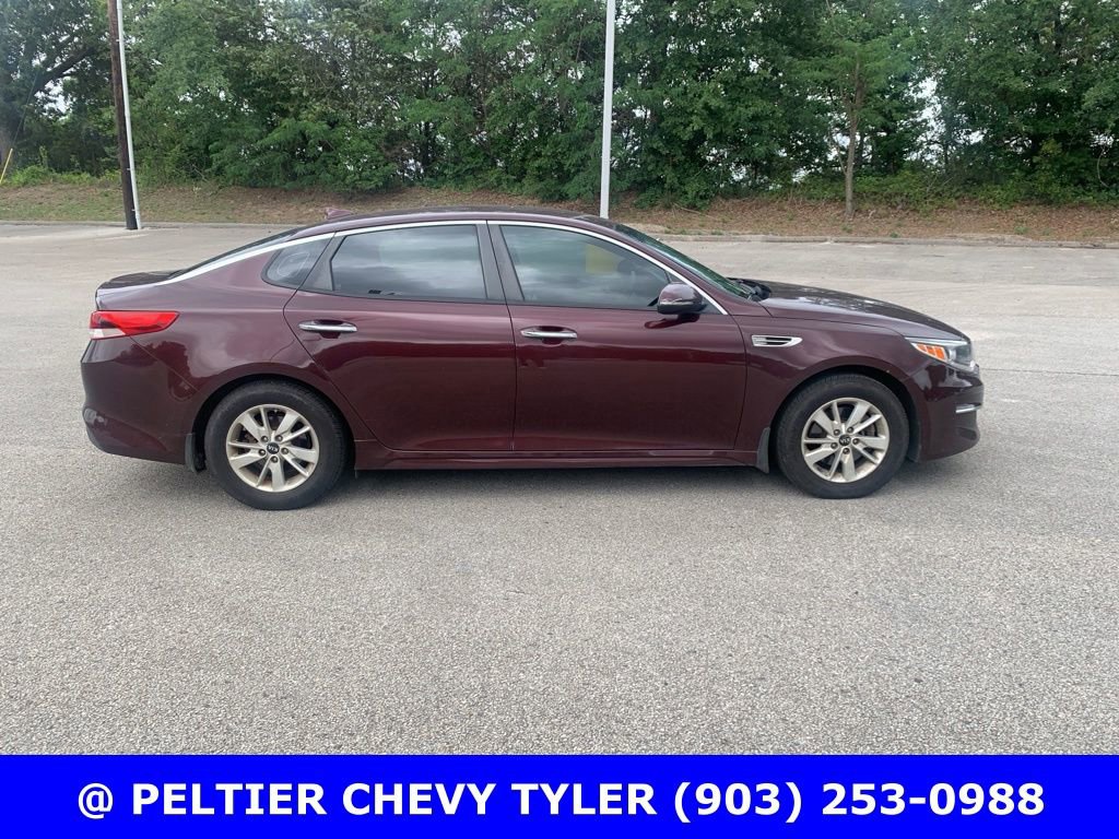 Used 2018 Kia Optima LX FWD image 8