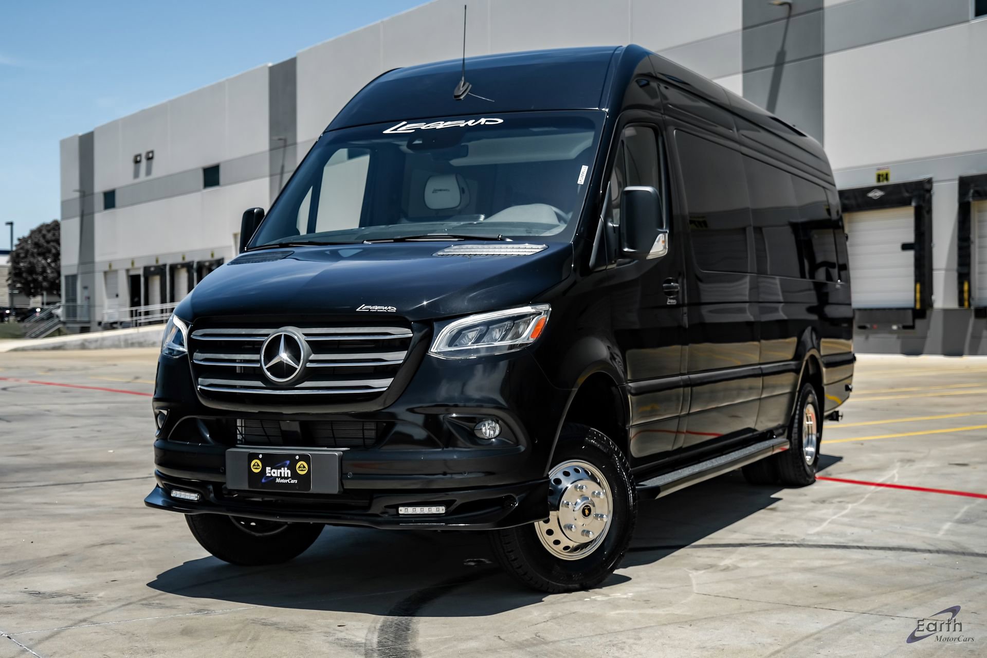 Used 2024 Mercedes-Benz Sprinter 3500 image 5
