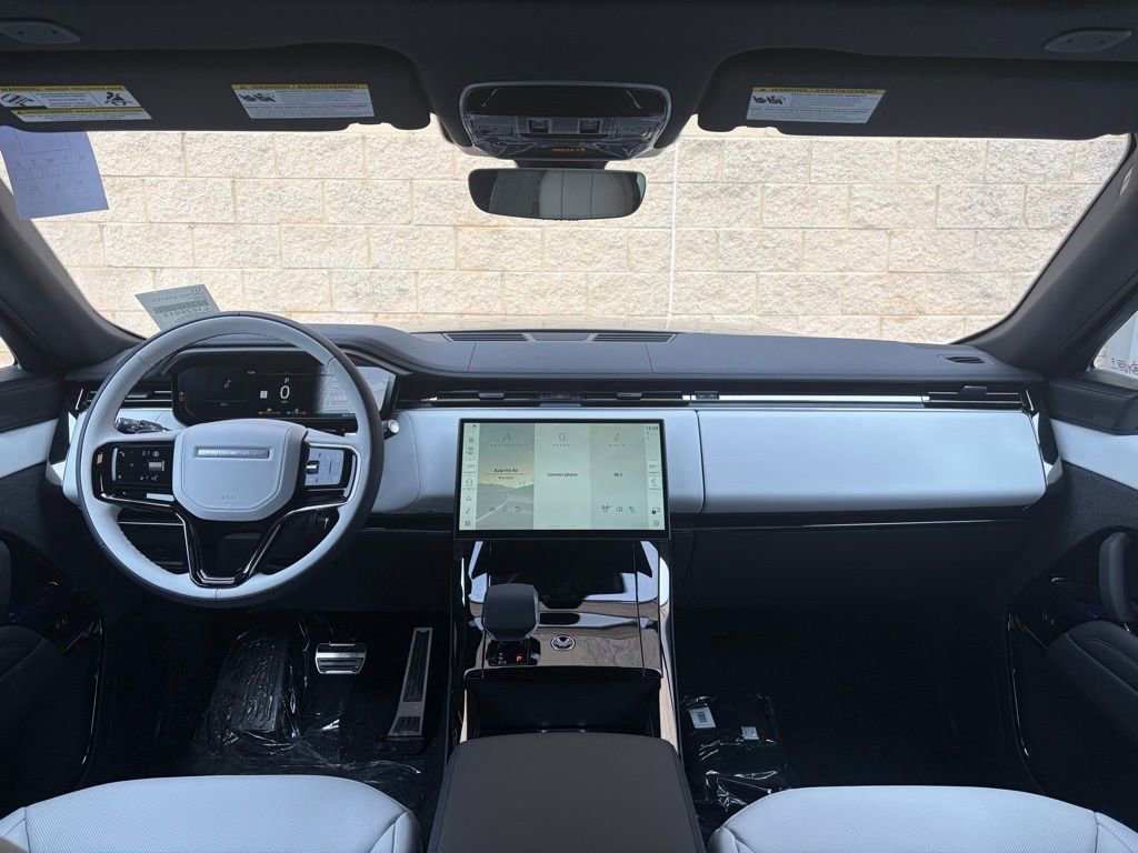 New 2026 Land Rover Range Rover Sport Dynamic SE AWD/4WD image 18