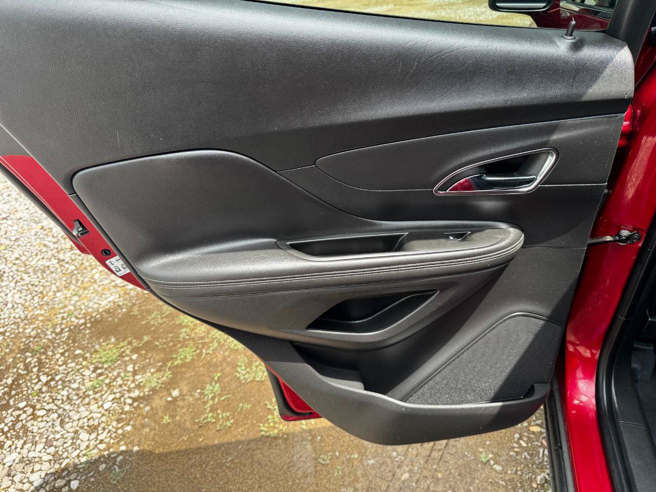 Used 2015 Buick Encore Leather FWD image 14